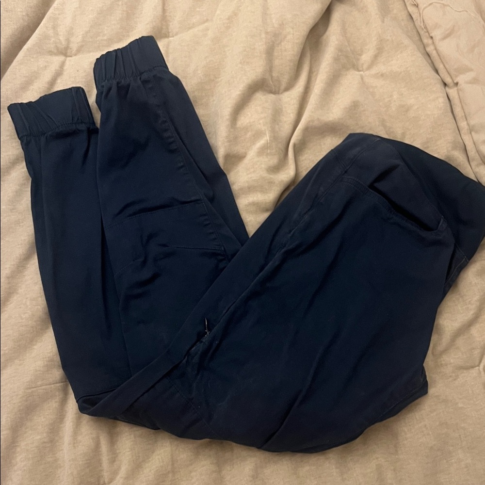 Women’s black Diamond technician joggers
